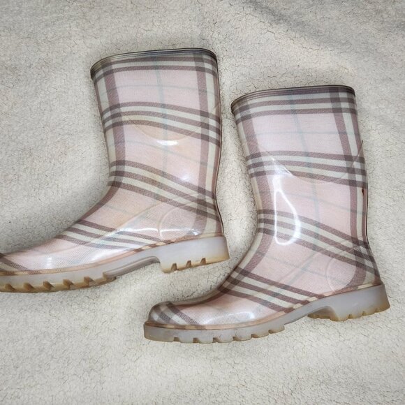 Burberry Pink Nova Check Rainboot - Picture 2 of 12
